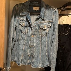 Blue Jean Jacket Classic Denim Style
